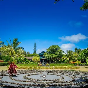 Lumeria Maui, Educational Retreat Center Lodge Makawao